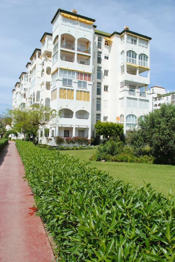 Apartamentos Laguna Beach Torrox Extérieur photo